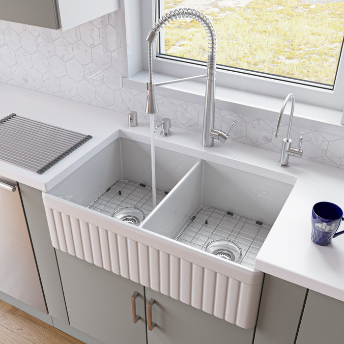 ALFI brand AB537-W White 32" Fluted Apron Double Bowl Fireclay Farmhouse Kitchen Sink White